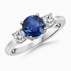 Кольцо для помолвки с бриллиантом и корунд сапфиром