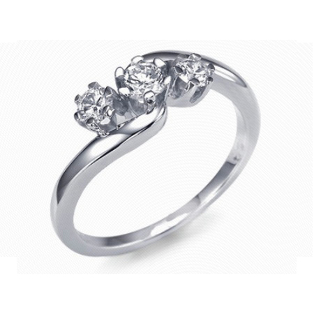 Кольцо для помолвки с бриллиантами - фото