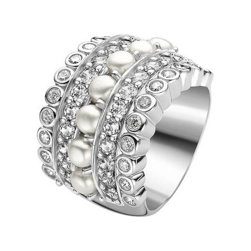 Обручальное кольцо с жемчугом и бриллиантами - фото